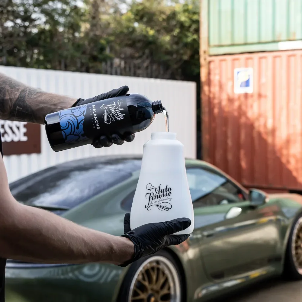 Aktivní pěna pro předmytí Auto Finesse Avalanche 500 ml — detail produktu 2