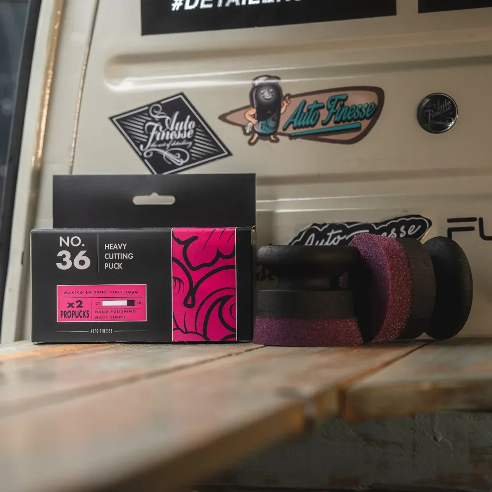 Hrubý aplikátor na ruční leštění Auto Finesse No:36 — detail produktu 4
