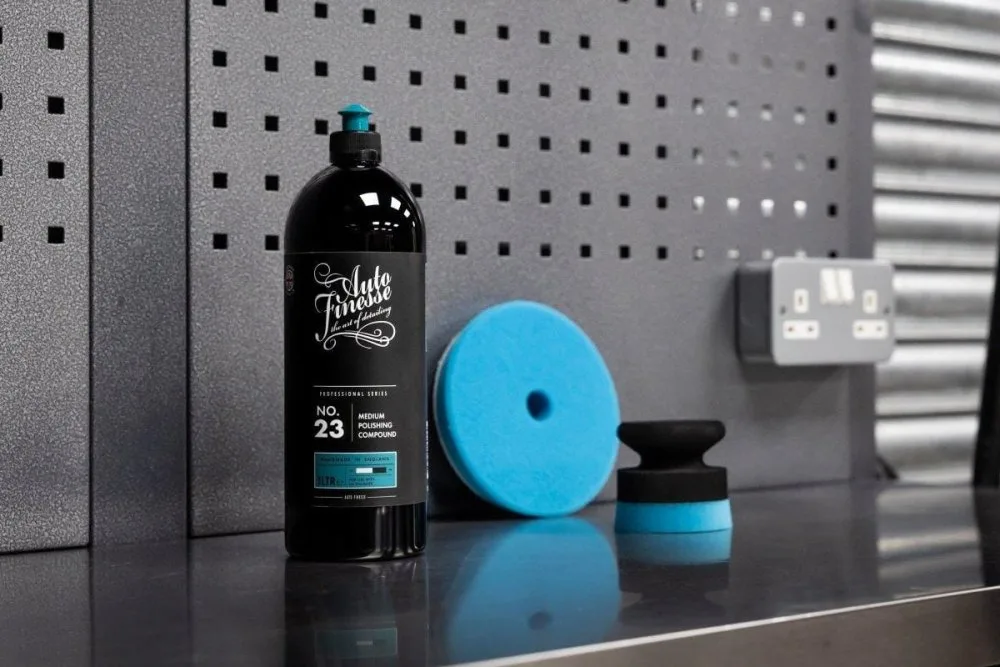 Střední aplikátor na ruční leštění Auto Finesse No:23 — detail produktu 3