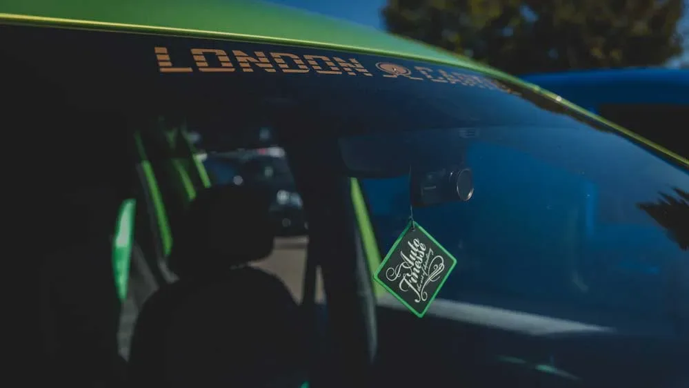 Závěsná vůně do auta Auto Finesse Sweet Shop - ovocný mix — detail produktu 3